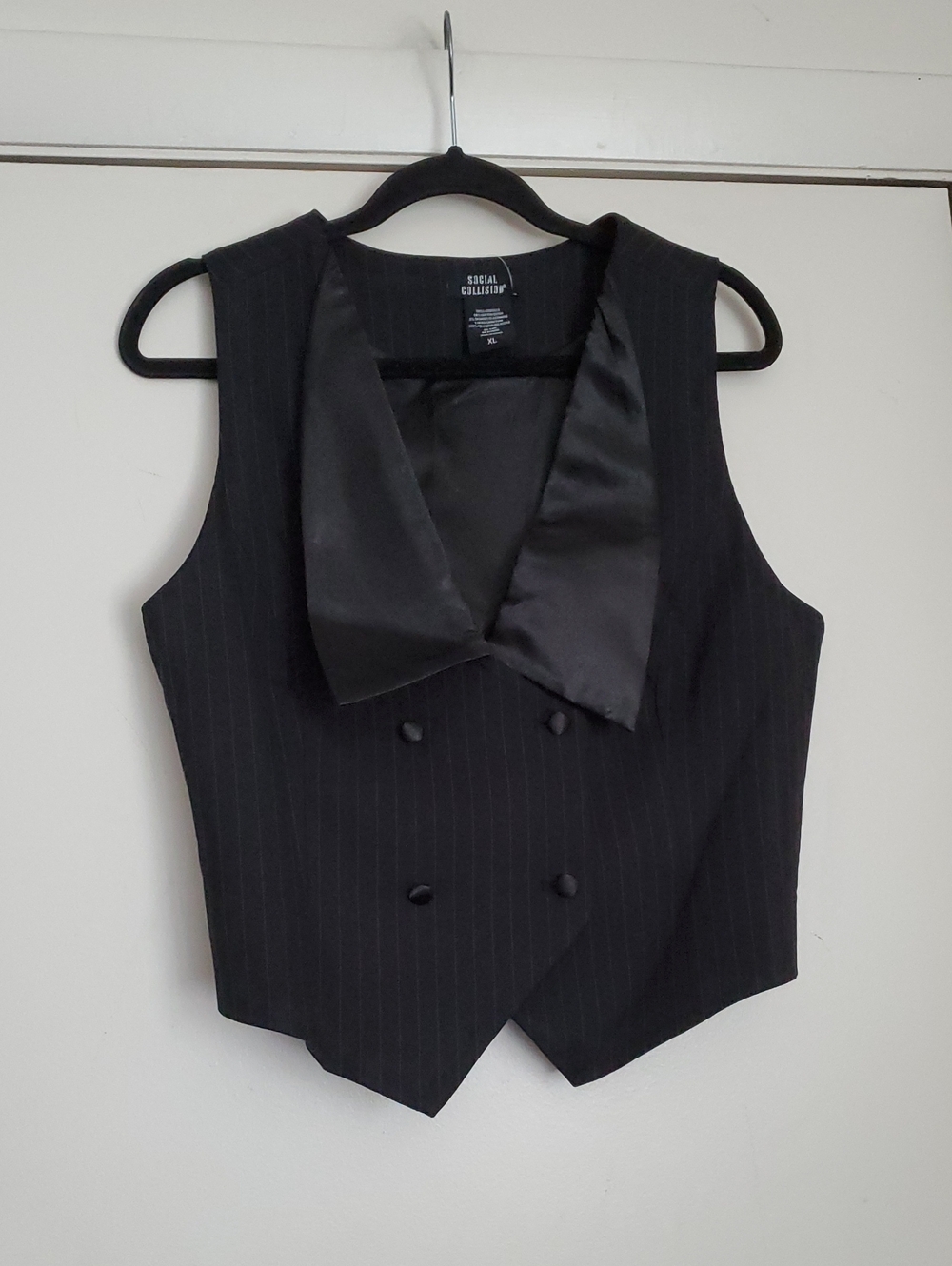 Social Collision Black Pinstripe Double-Breasted Girls Satin-Lapel Vest